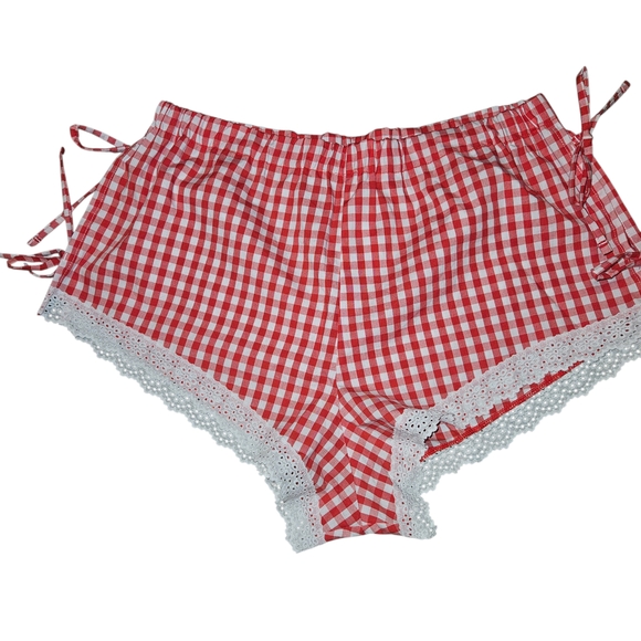 Colsie 2 Piece Red Checkered Women's Pajama Set Top Size Lg, Shorts Size Md NWT - Picture 2 of 11